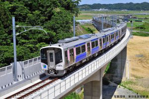 JR-East type HB-E210 Hybrid DMU