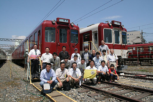 大垣車庫