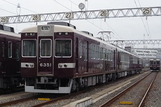 阪急嵐山線用の6300系リニューアル車