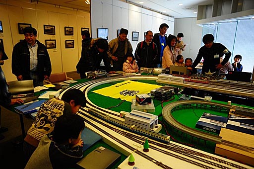 写真展とHO・Nゲージ模型運転会